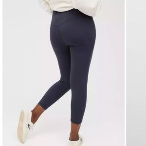 OFFLINE By Aerie Real Me High Waisted Cropped Legging